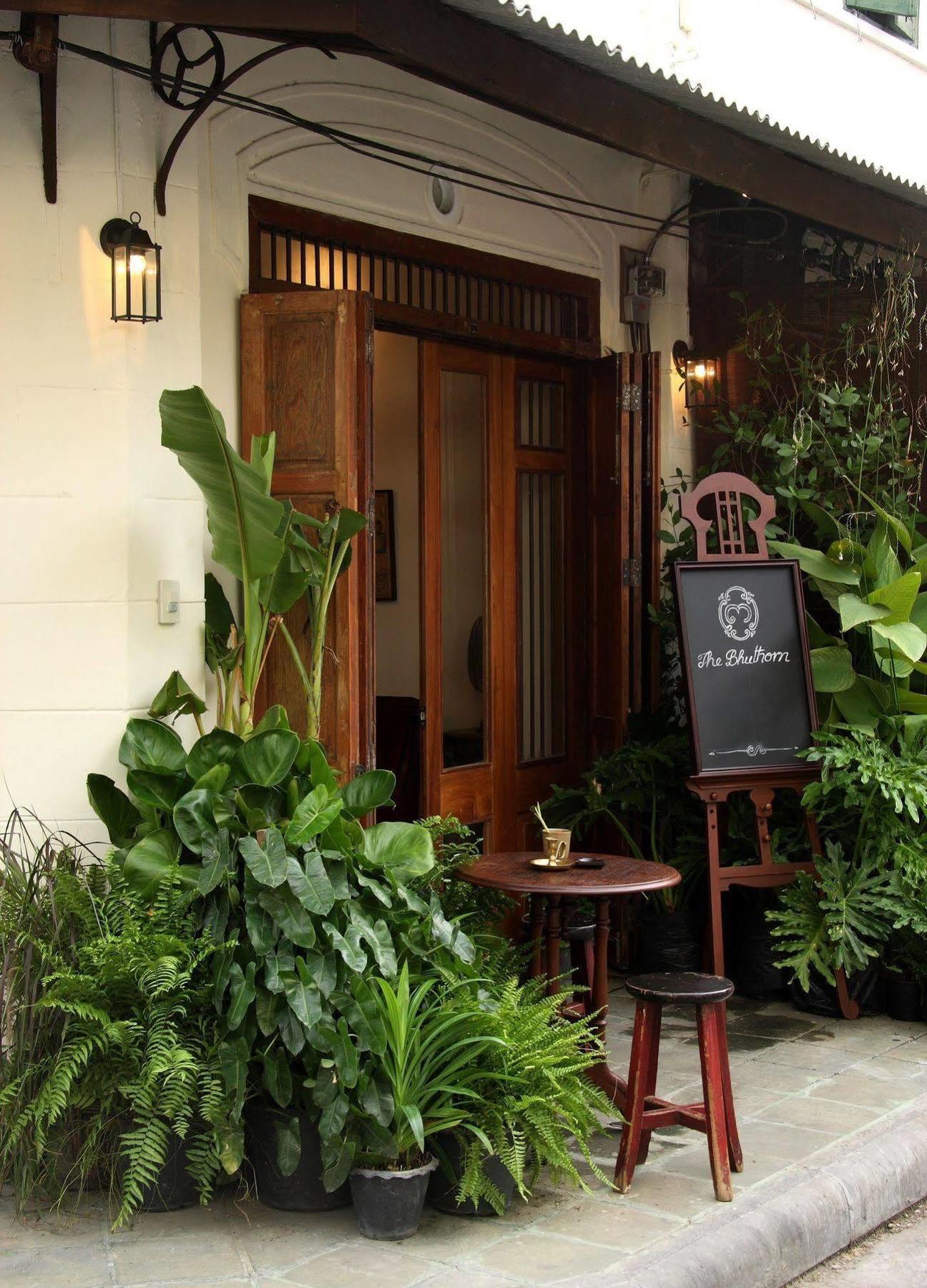The Bhuthorn Bed & Breakfast Bangkok Luaran gambar